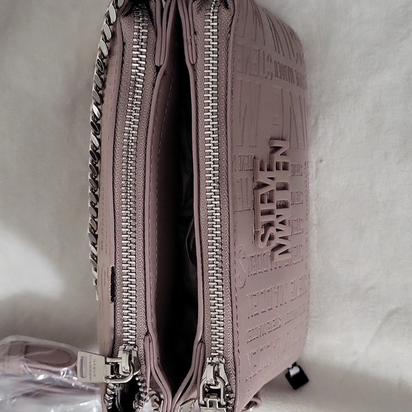 Steve Madden Blush Embossed Crossbody Bag - Picture 9 of 9